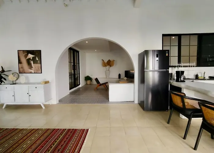 Elegant 4 Bedroom Huge Pool In ヴィラ